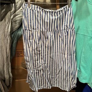 Old Navy Blue and White A-Line Skirt